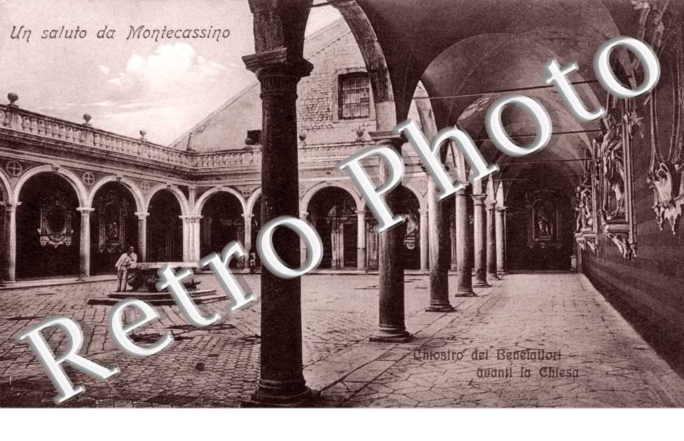 Chiostro dei Benelattori avanti la Chiesa
