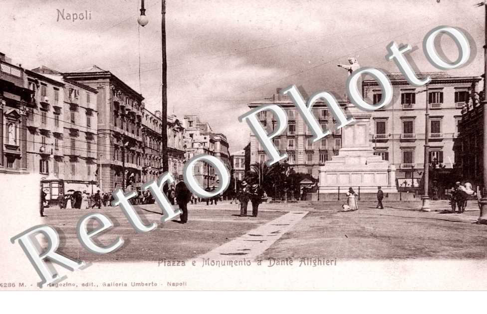 Piazza e Monumento a Dante Aligheri