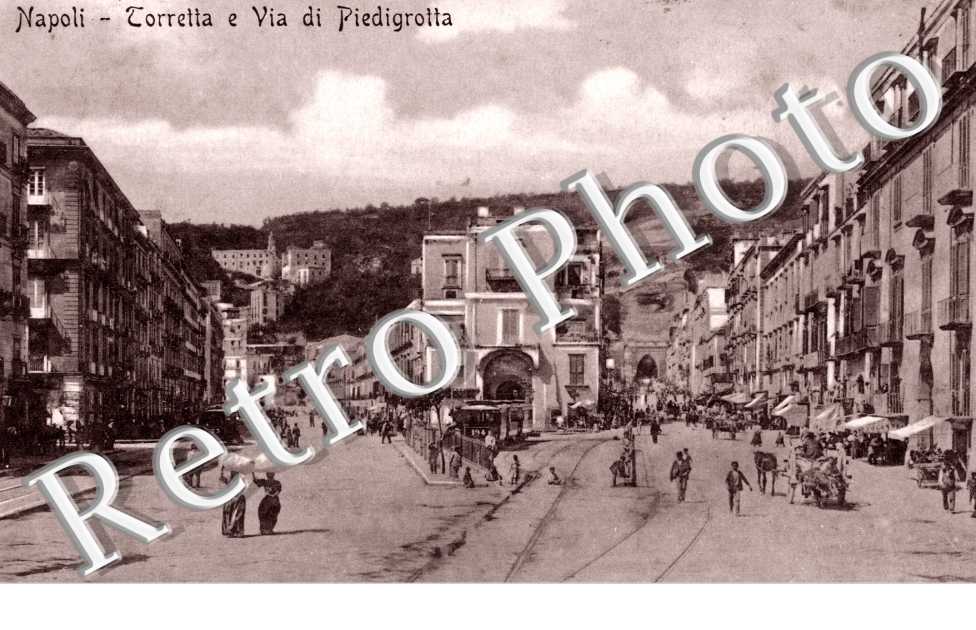 Torretta e Via di Piedigrotta