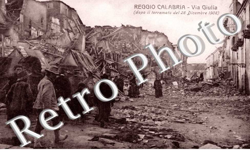corso Garibaldi, via Marina dopo il terremoto del 28 dicembre 1908
