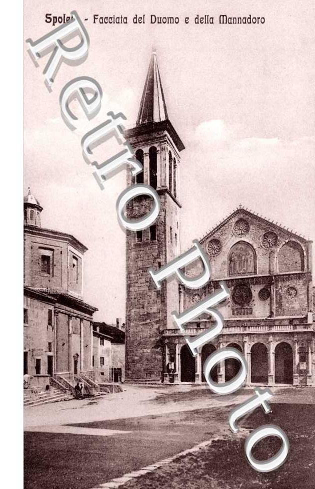 facciata del duomo e della Mannadoro