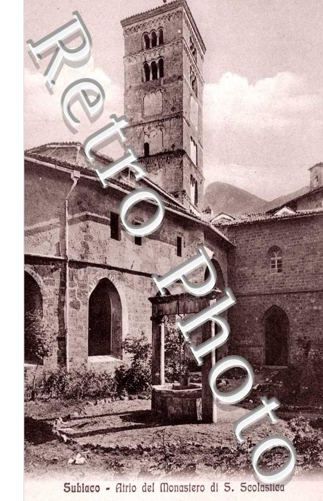 ATRIO DEL MONASTERIO DI SANTA SCOLASTICA