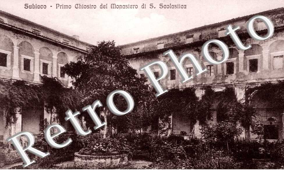 primo chiostro del monasterio di s.scolastica