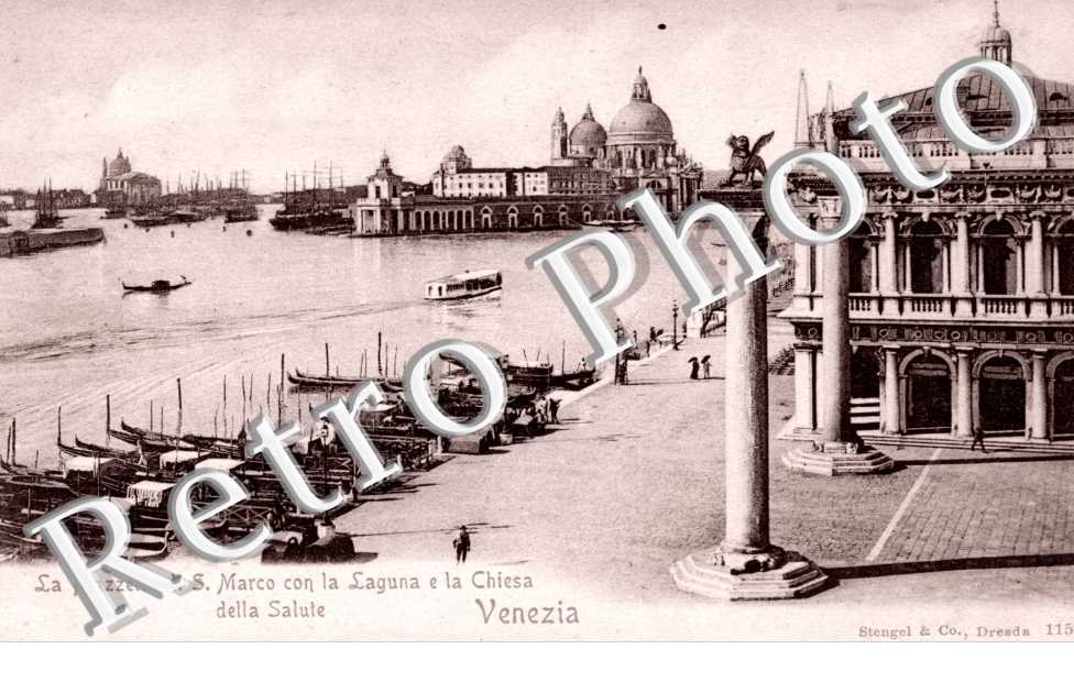 la piazzetta di S. Marco con la laguna et la chiesa della salute