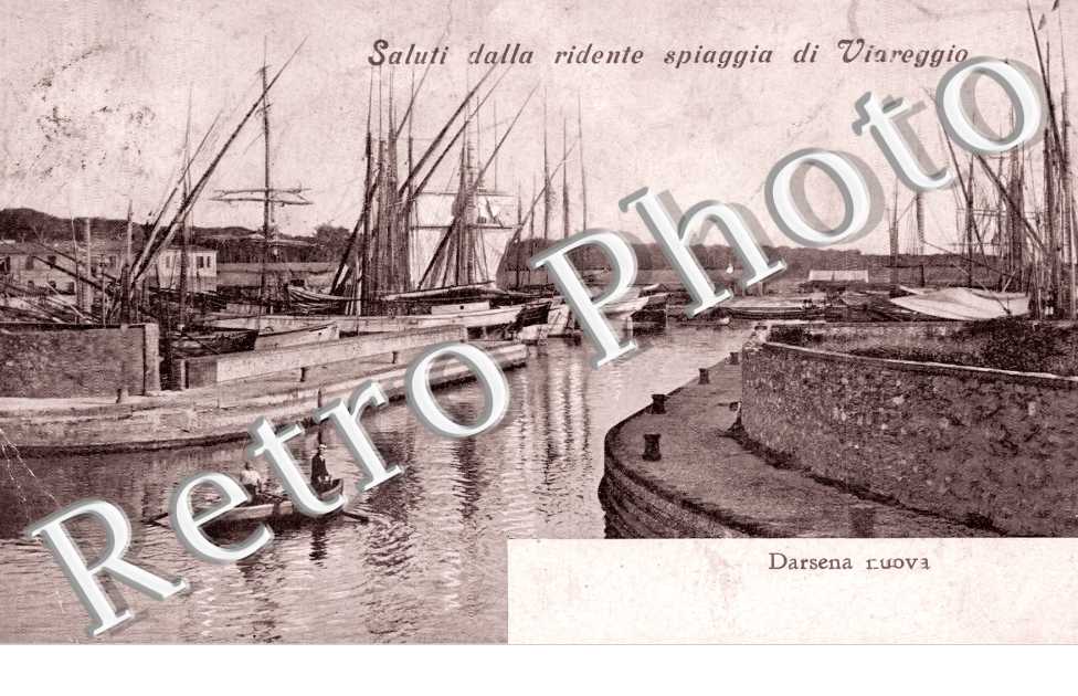saluti dalla ridente spiaggia di Viareggio