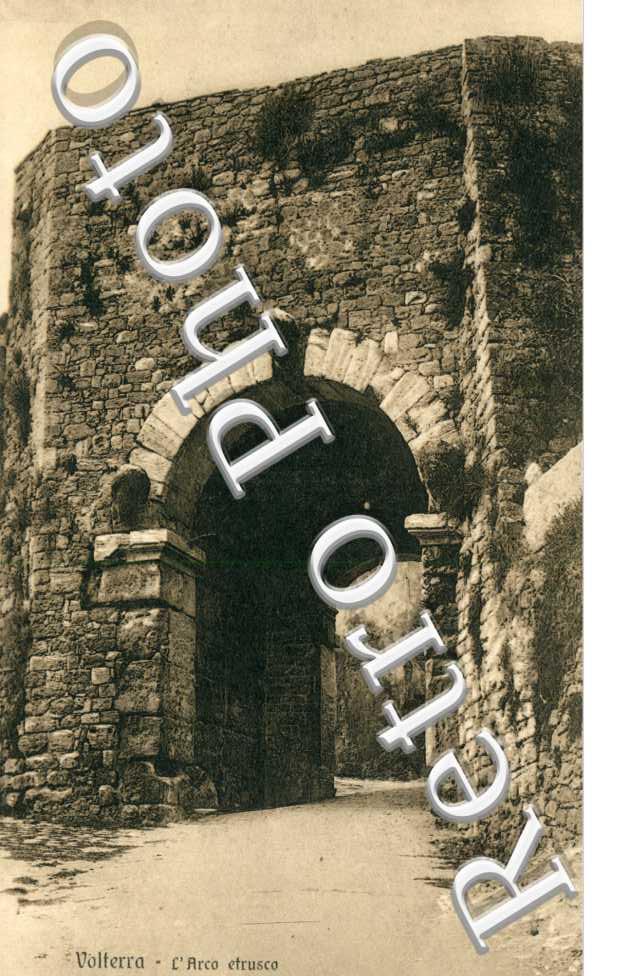 L'Arco etrusco
