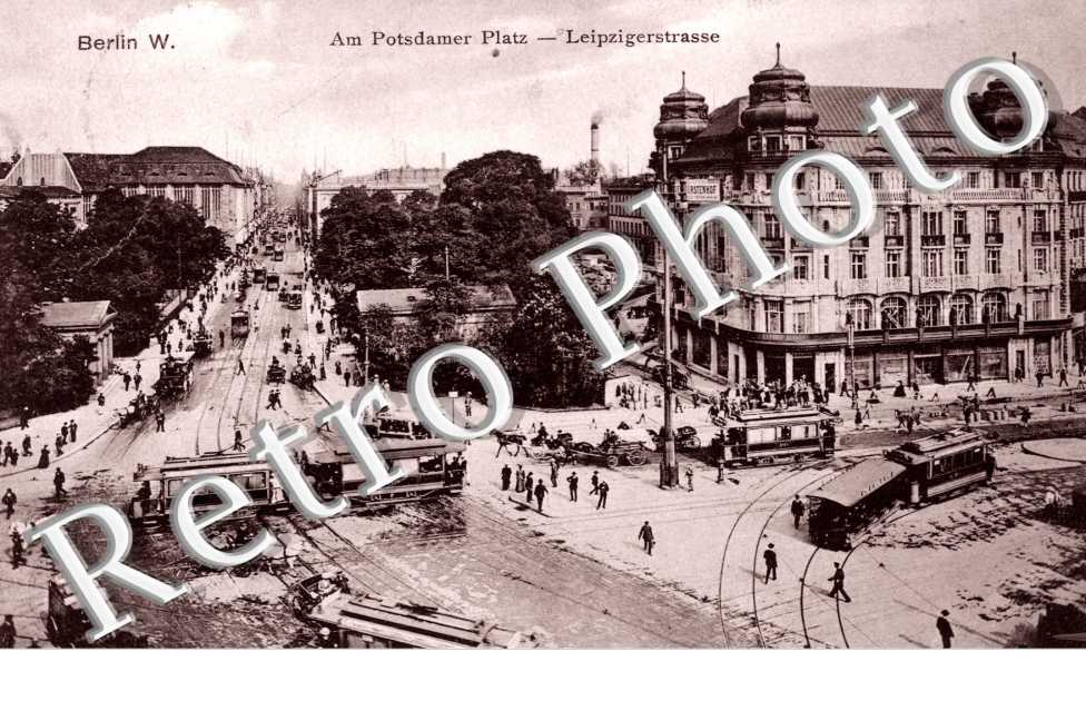Am Potsdamer Platz , Leipzigerstrasse