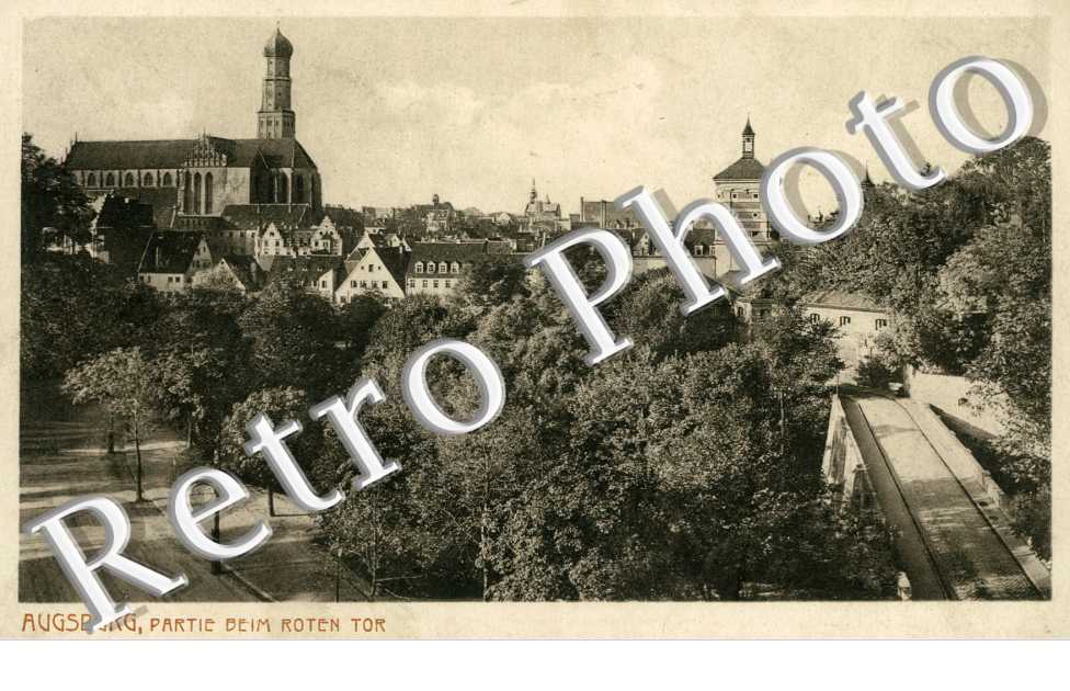 partie beim roten Tor