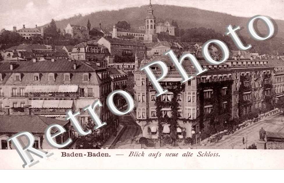 Blick aufs neue alte Schloss