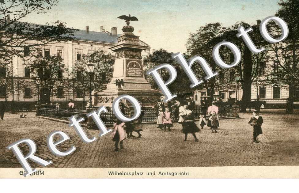 Wilhelmsplatz und Amtsgericht