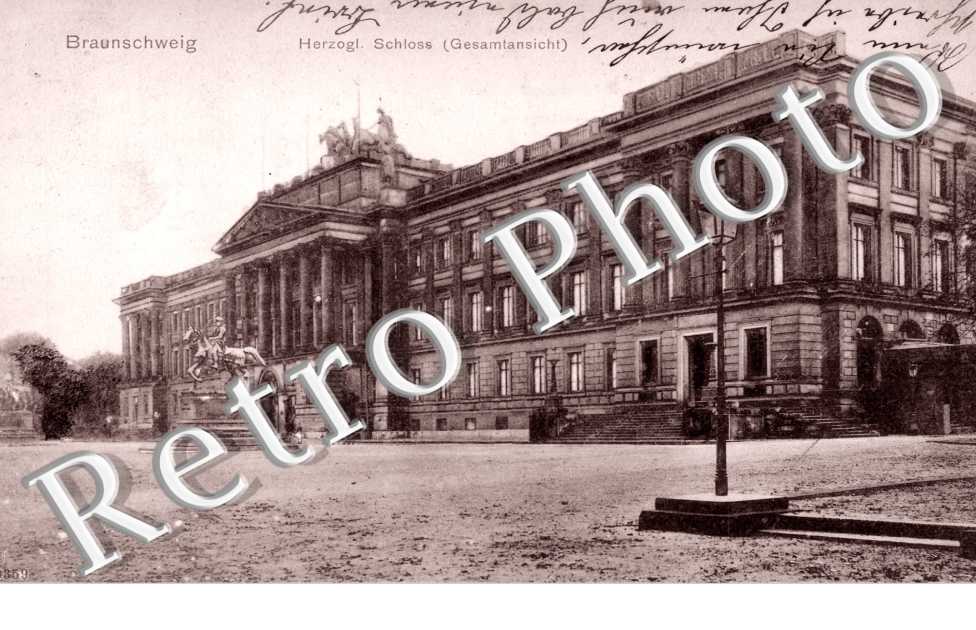 Herzogl. Scholoss