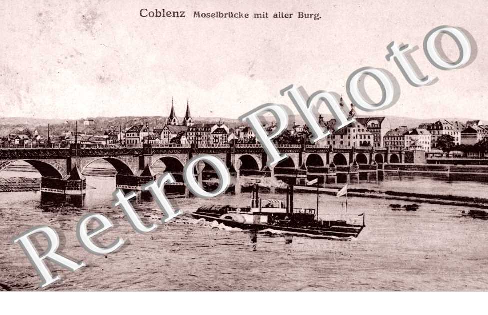 Moselbrücke mit alter Burg