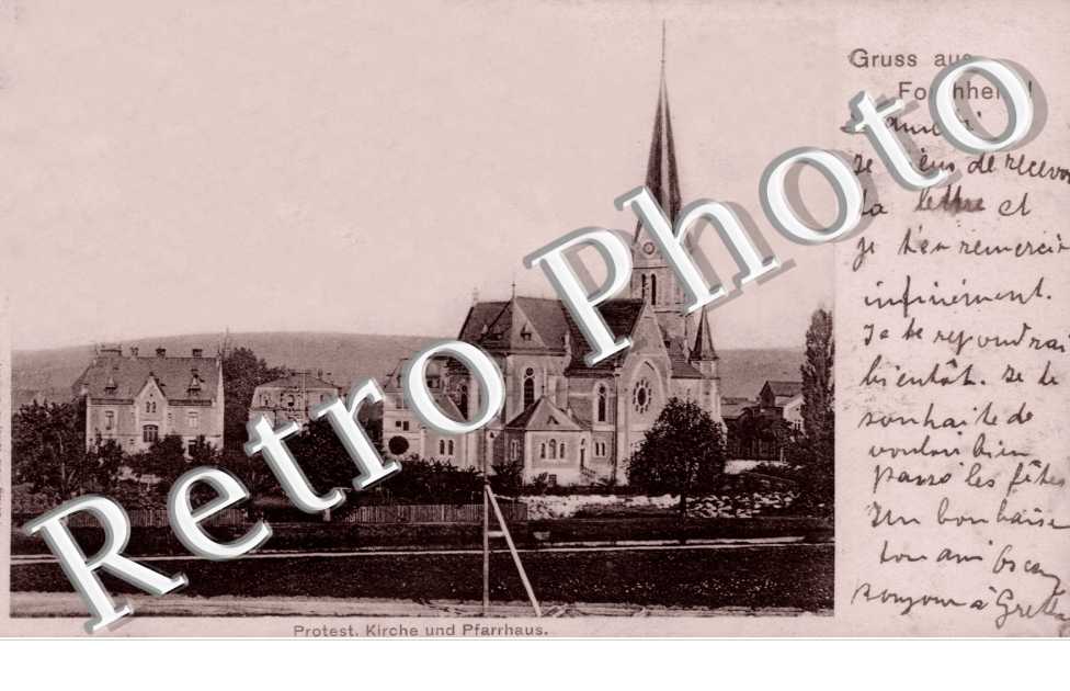 Protestantische Kirche und Pfarrhaus