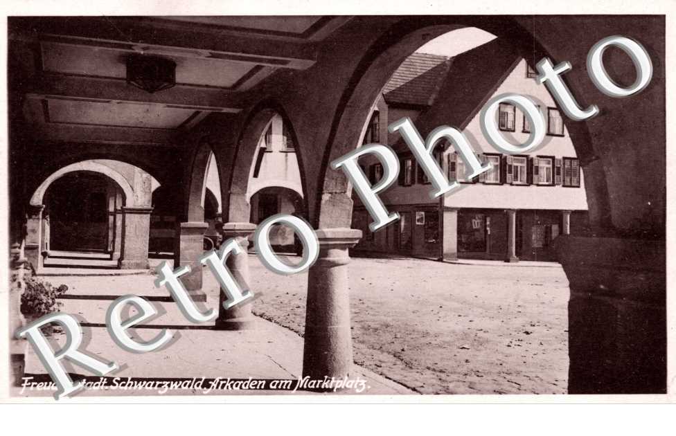 Freudenstandt Schwarzwald. Arkaden am marktplatz