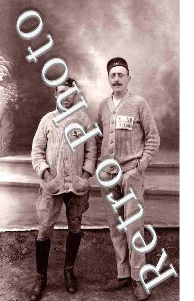 ( prisonniers )