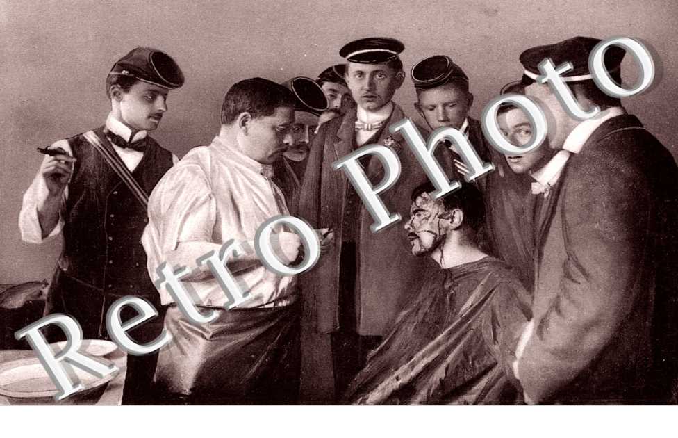 Une Opération chirurgicale au visage d'un patient