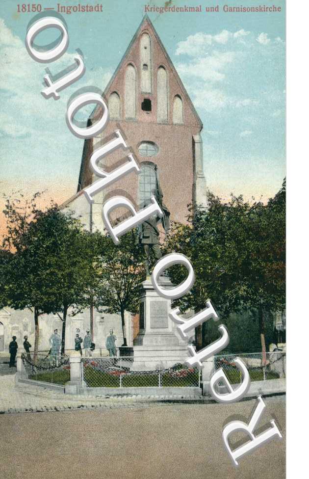 kriegerdenkmal und garnisonskirche