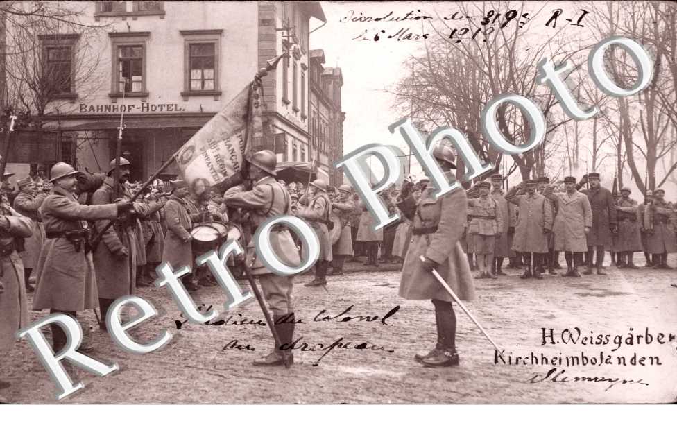 l'adieu du colonel au drapeau
