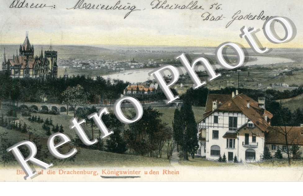 Blick auf die Drachenburg, Konigswinter und den Rhein