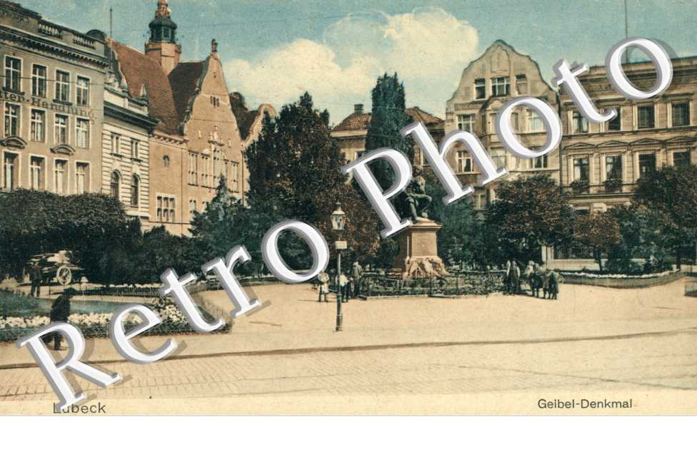 Geibel Denkmal