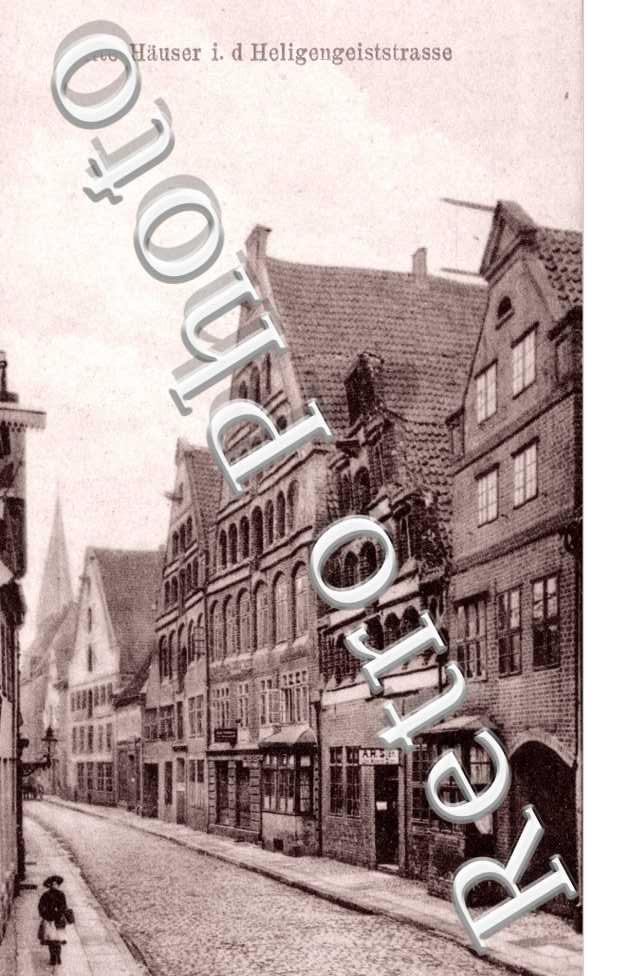 alte hauser i. d Heligengeistrasse