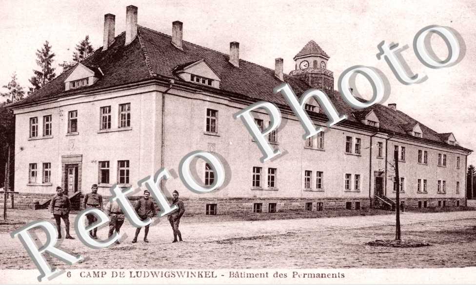 Le Camp, Batiment des Permanents