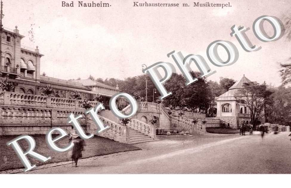 Kurhausterrasse mit Musiktempel