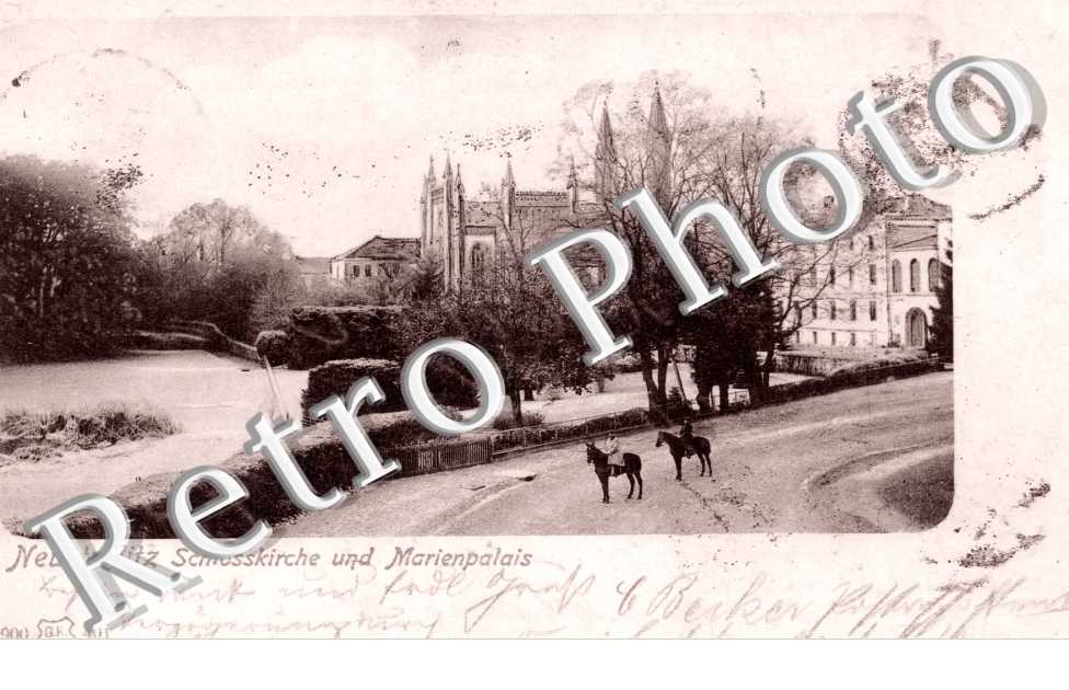 Schlosskirche und Marienpalais