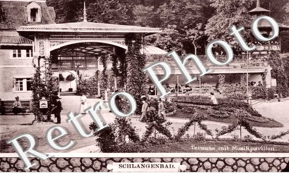 Terasse mit Musikpavillon