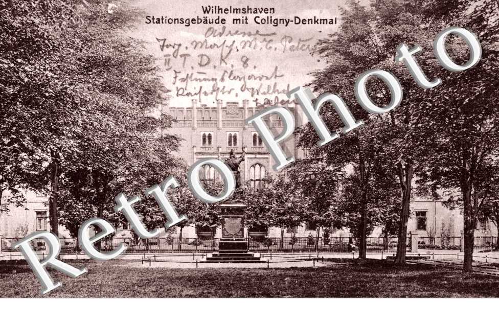 Stationgebaude mit Coligny-Denkmal