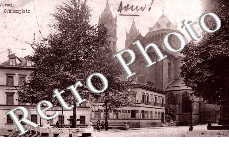 Schlossplatz