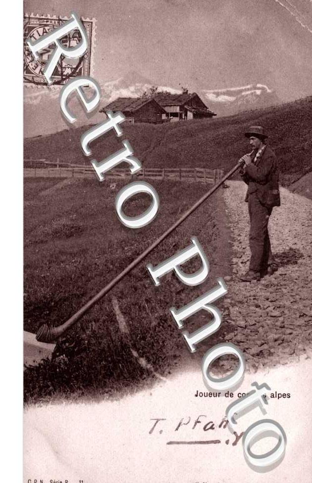 joueur de cor des Alpes MUSIQUE