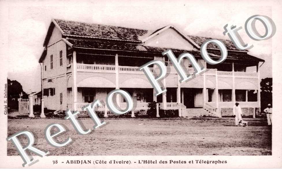 l'Hotel des Postes et Telegraphes