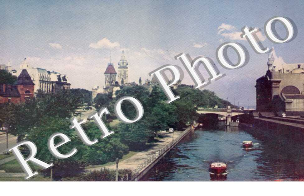 Boat, general view