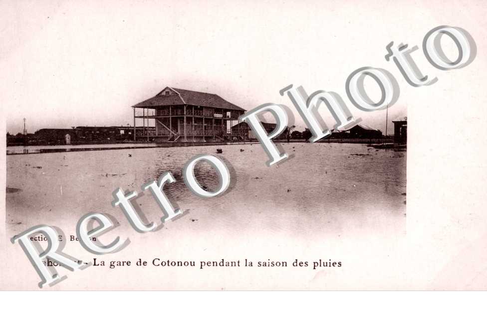la Gare de Cotonou pendant la saison des pluies