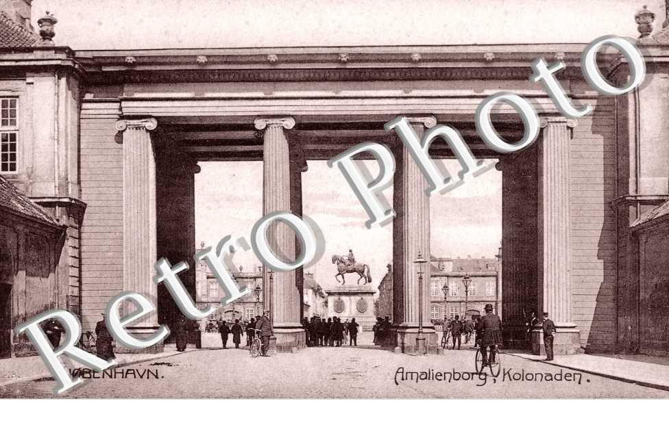 Amalienborg, Kolonaden