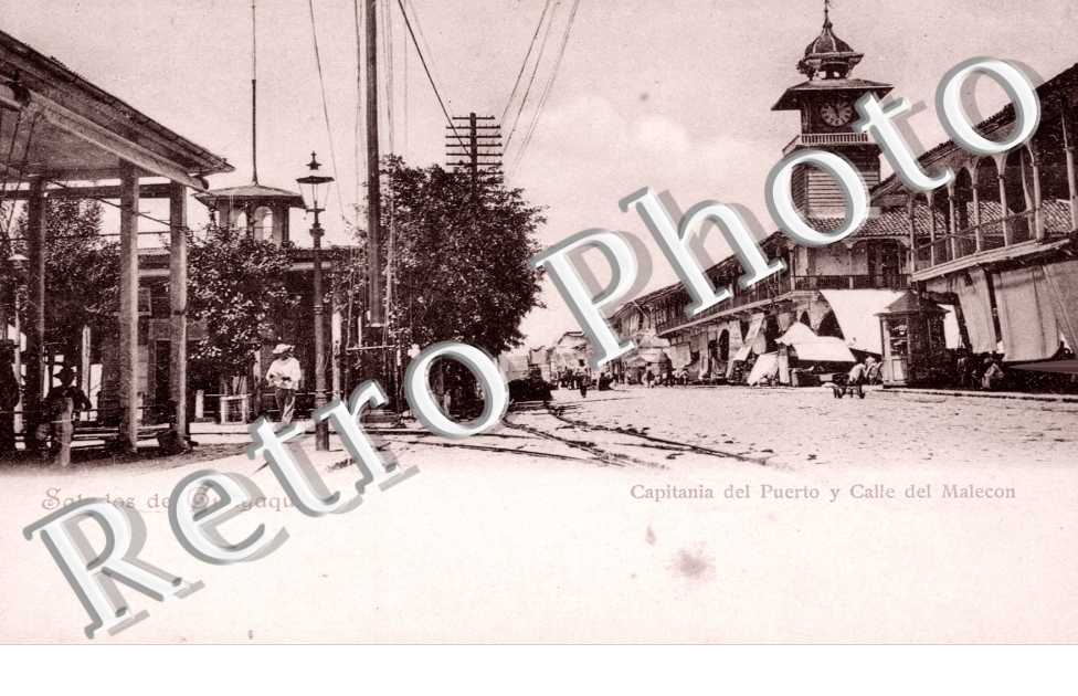 Capitania del Puerto y Calle del Malecon