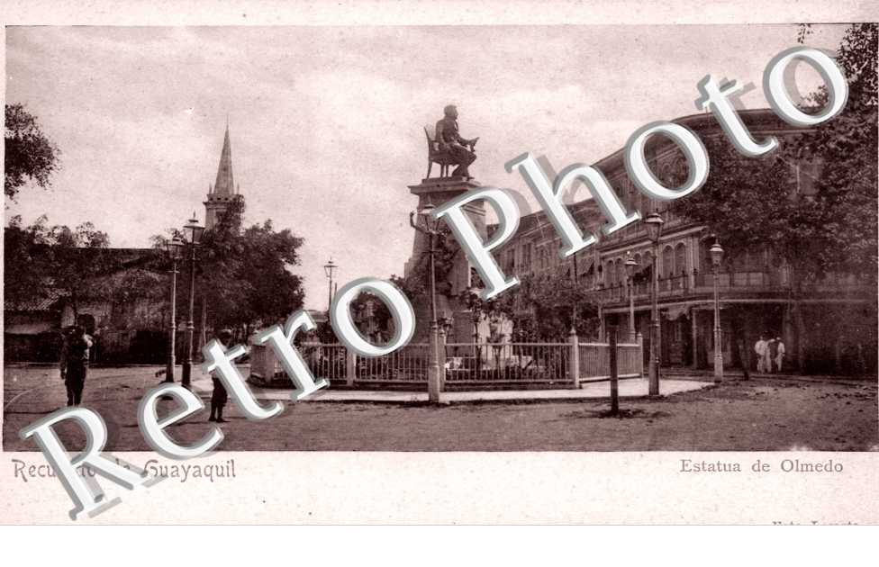 Estatua de Olmedo