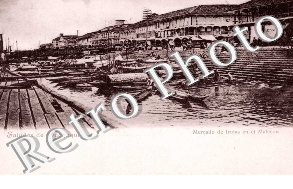 Mercado de frutas en el Malecon