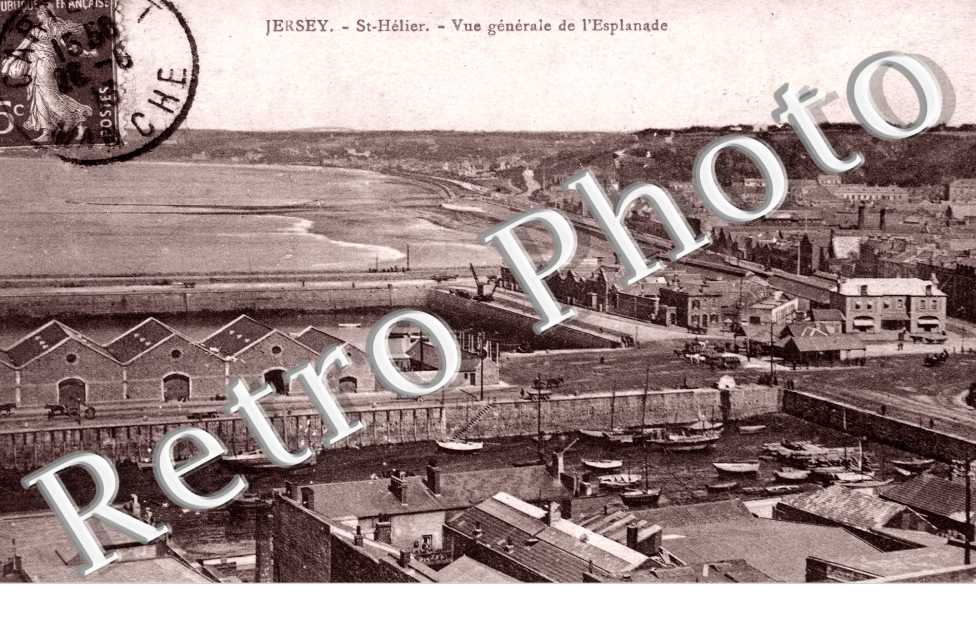 Vue Generale de l'Esplanade. general view