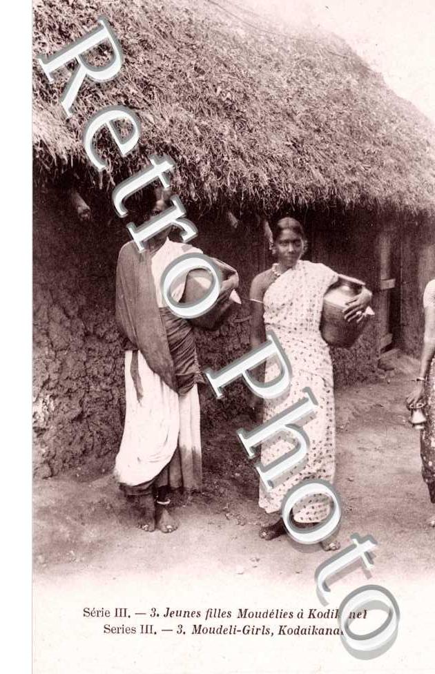 Jeunes Filles Moudelies