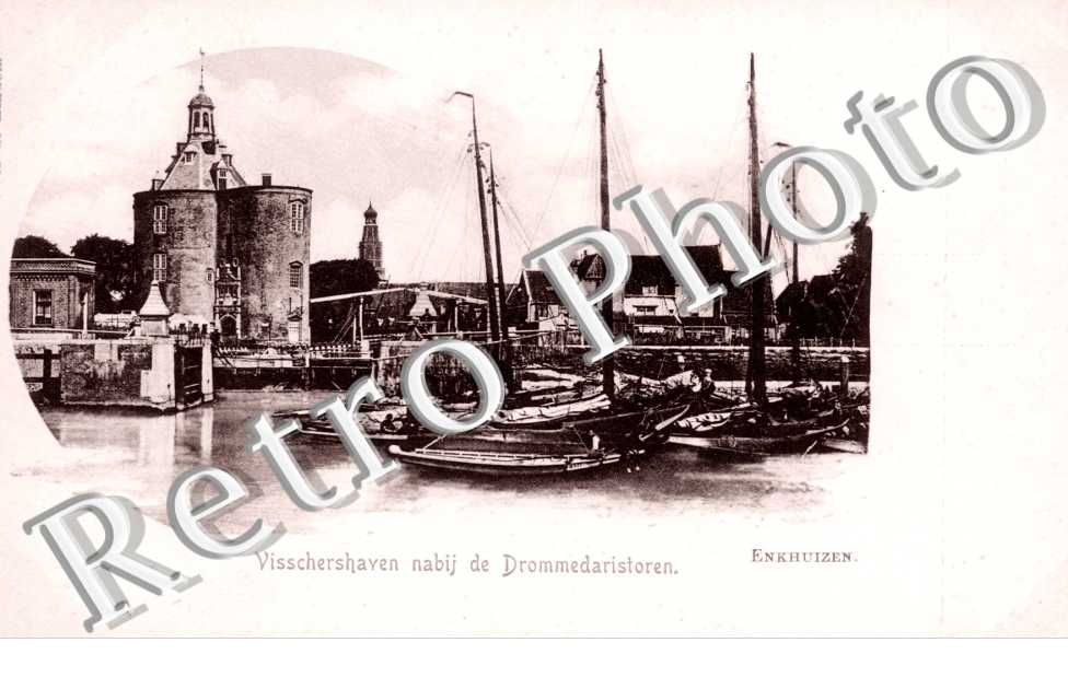 Visschershaven nabij de Drommedaristoren