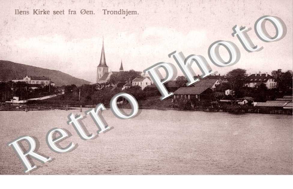 Ilens Kirke seet fra Oen