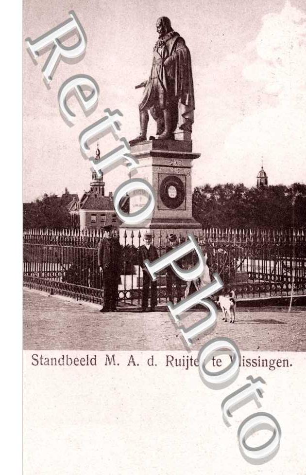 Standbeeld M.A.D. Ruijter te Vlissingen