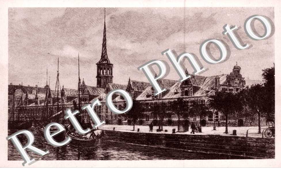 les Quais et une Eglise