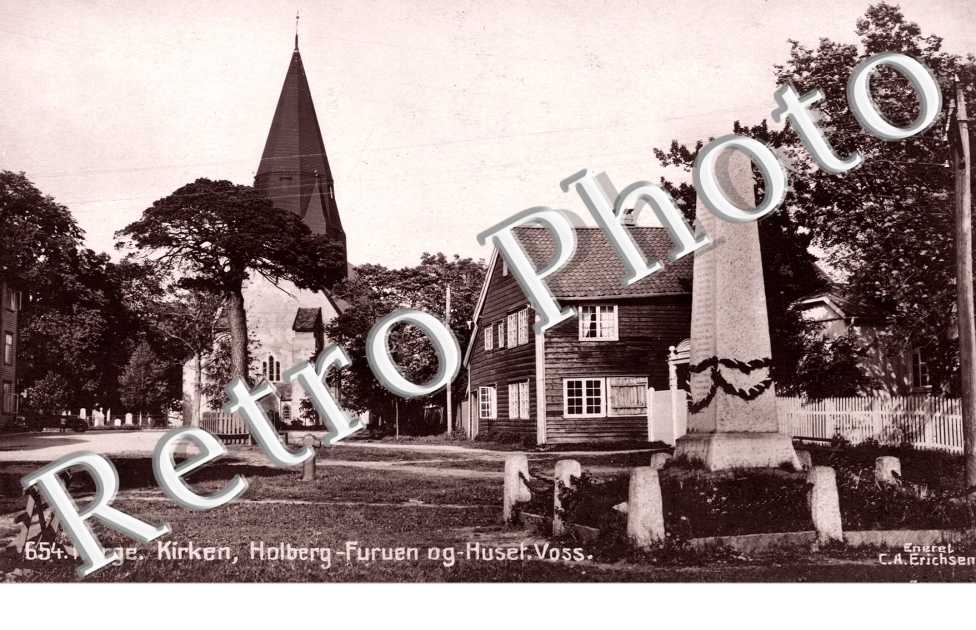 Kirken, Holberg og-Huset Voss