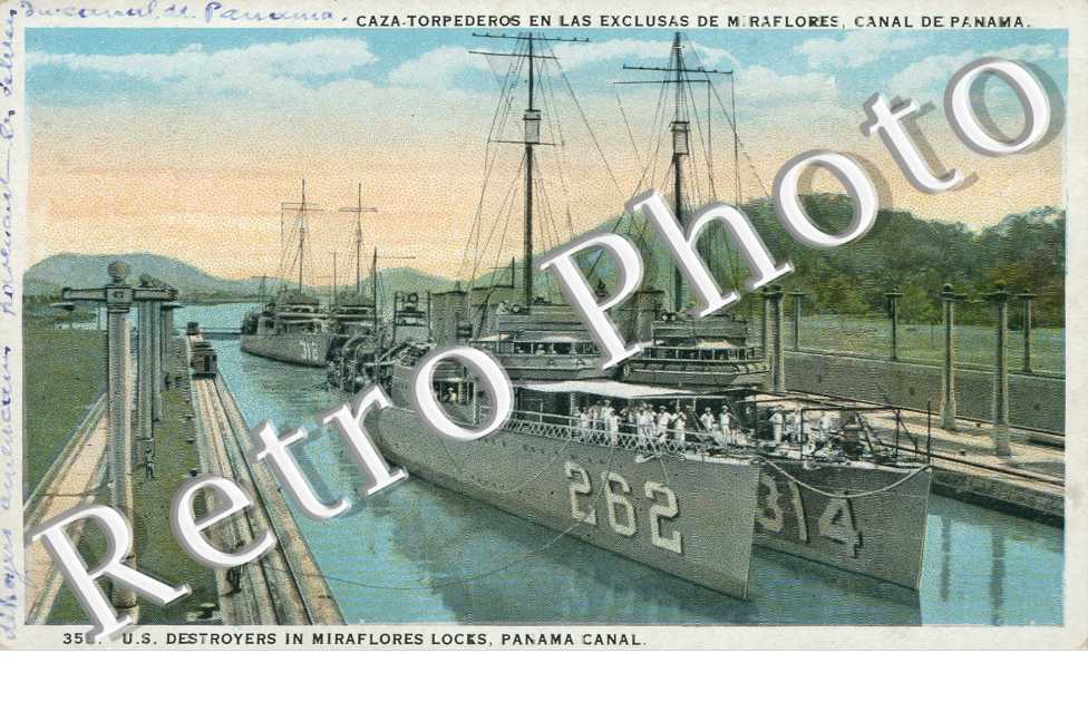 Caza Torpederos en las Exclusas de Miraflores