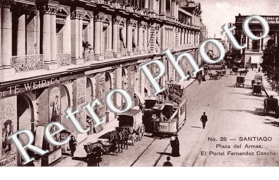 Plaza de Armas - El Portal Fernandez Concha