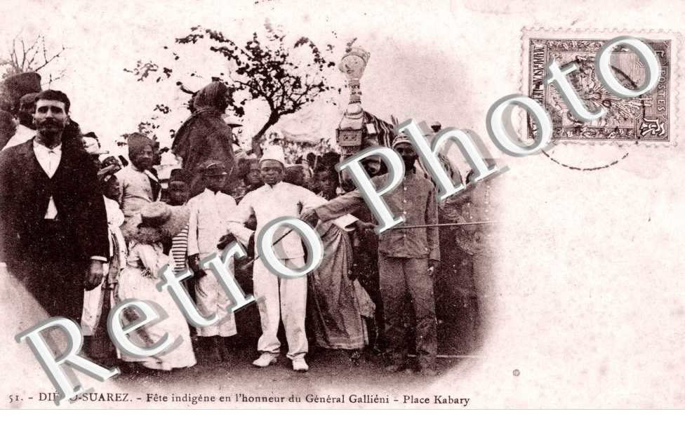 Fete indigene en l'Honneur du general Gallieni - Place Kabary