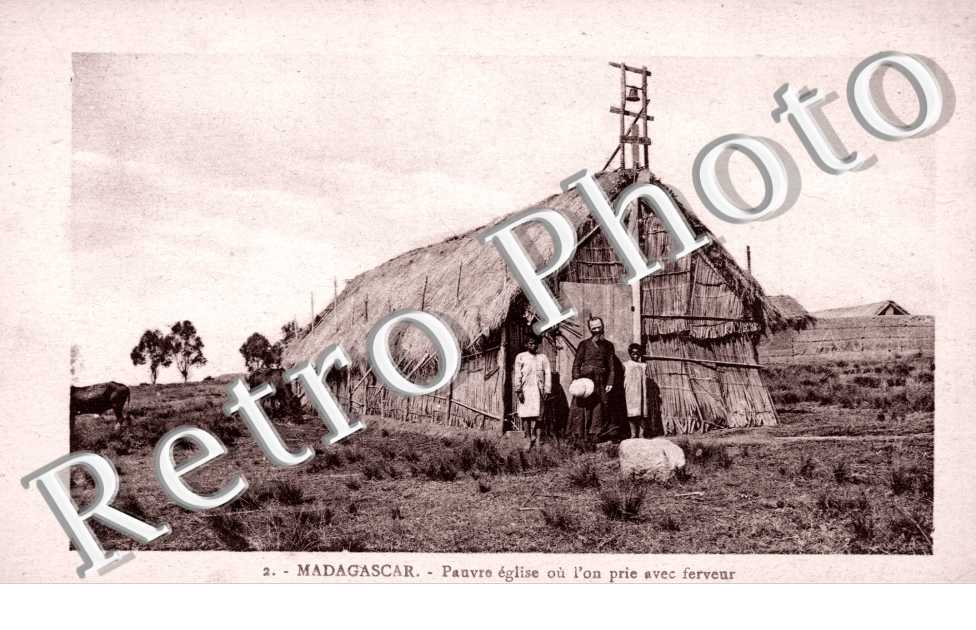 Pauvre Eglise ou l'on prie avec ferveur